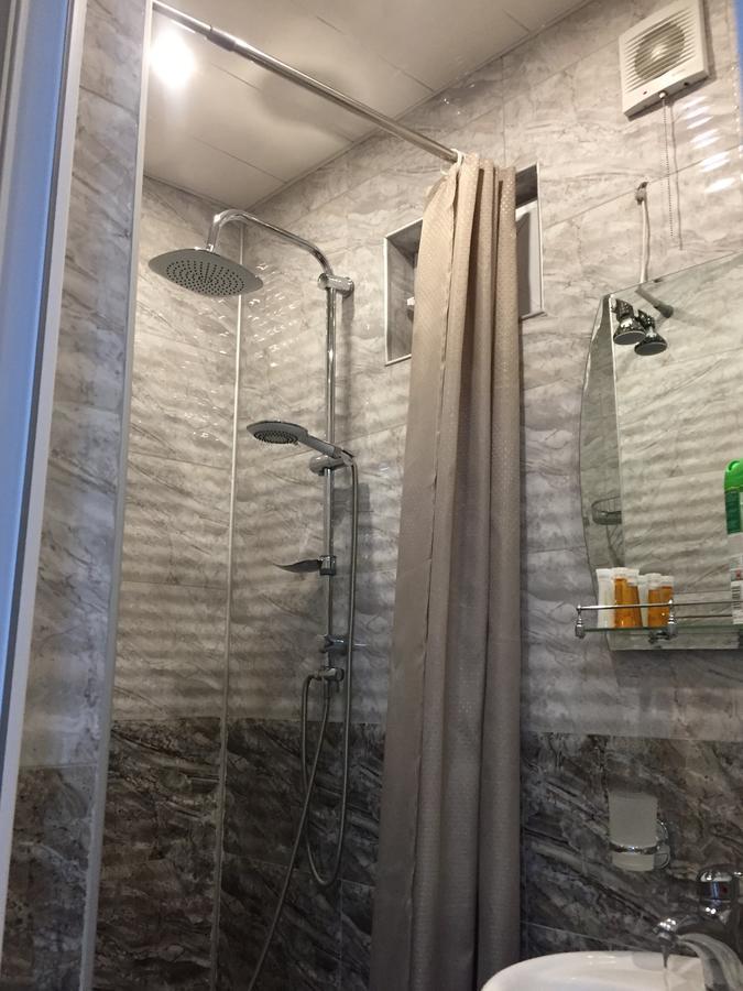 Guest House Rafael Тбилиси Екстериор снимка