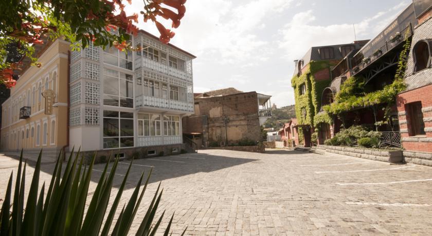 Guest House Rafael Тбилиси Екстериор снимка