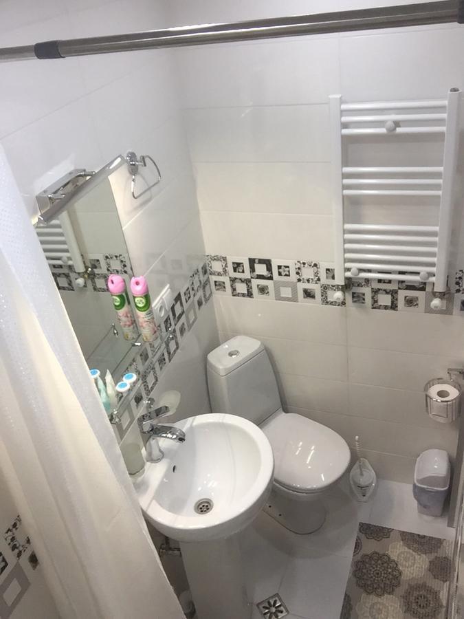 Guest House Rafael Тбилиси Екстериор снимка