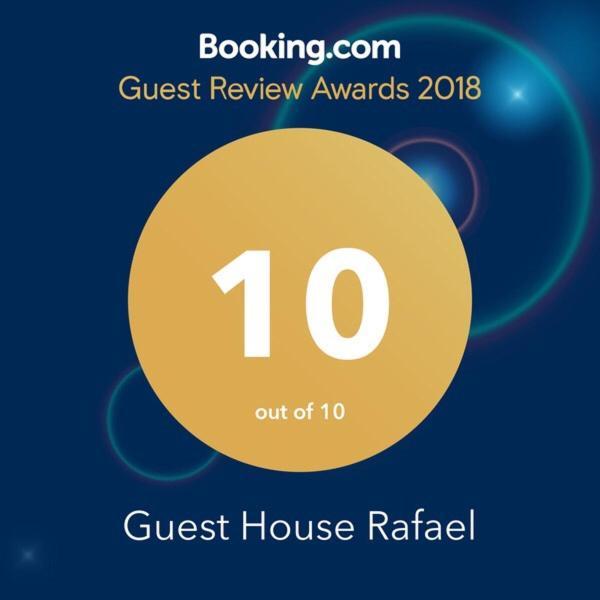 Guest House Rafael Тбилиси Екстериор снимка