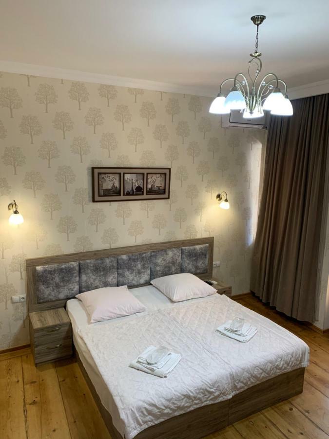 Guest House Rafael Тбилиси Екстериор снимка