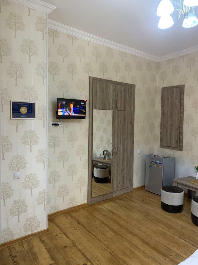 Guest House Rafael Тбилиси Екстериор снимка
